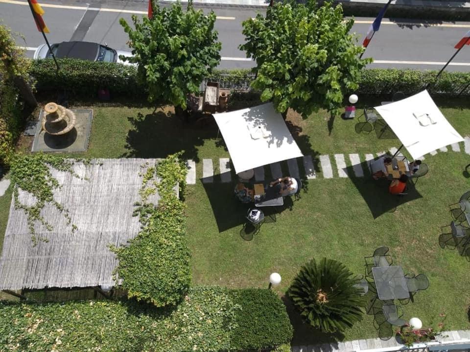 Hotel Lario Mezzegra Exterior foto
